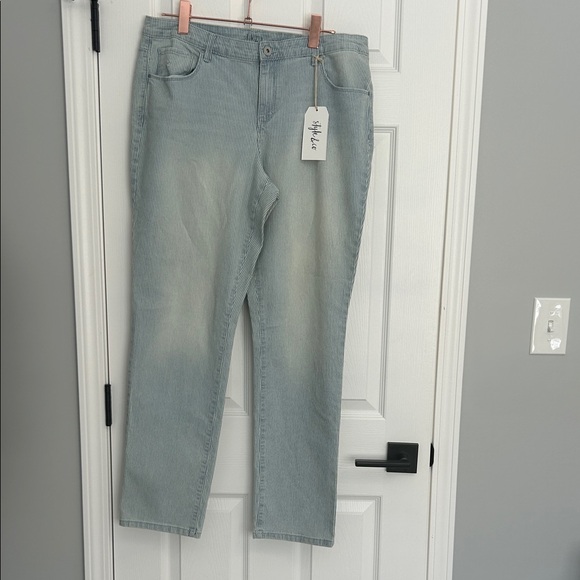 Style & Co. Denim - NWT Style & Co. Women's Light wash Straight Leg Jeans
